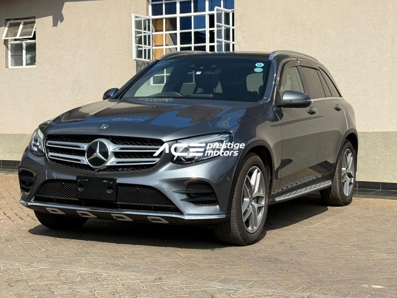 Image of Mercedes-Benz GLC 250 YOM - 2017
