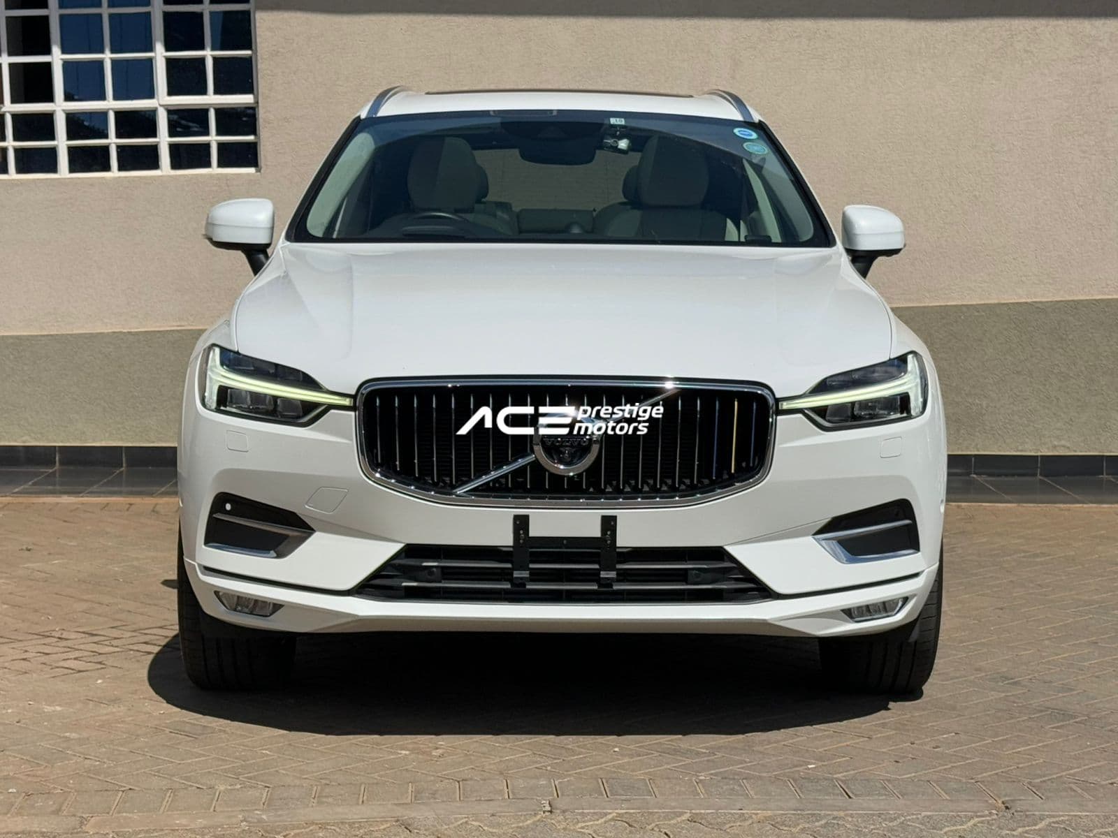 Image of Volvo XC60 T5/Sunroof YOM - 2019