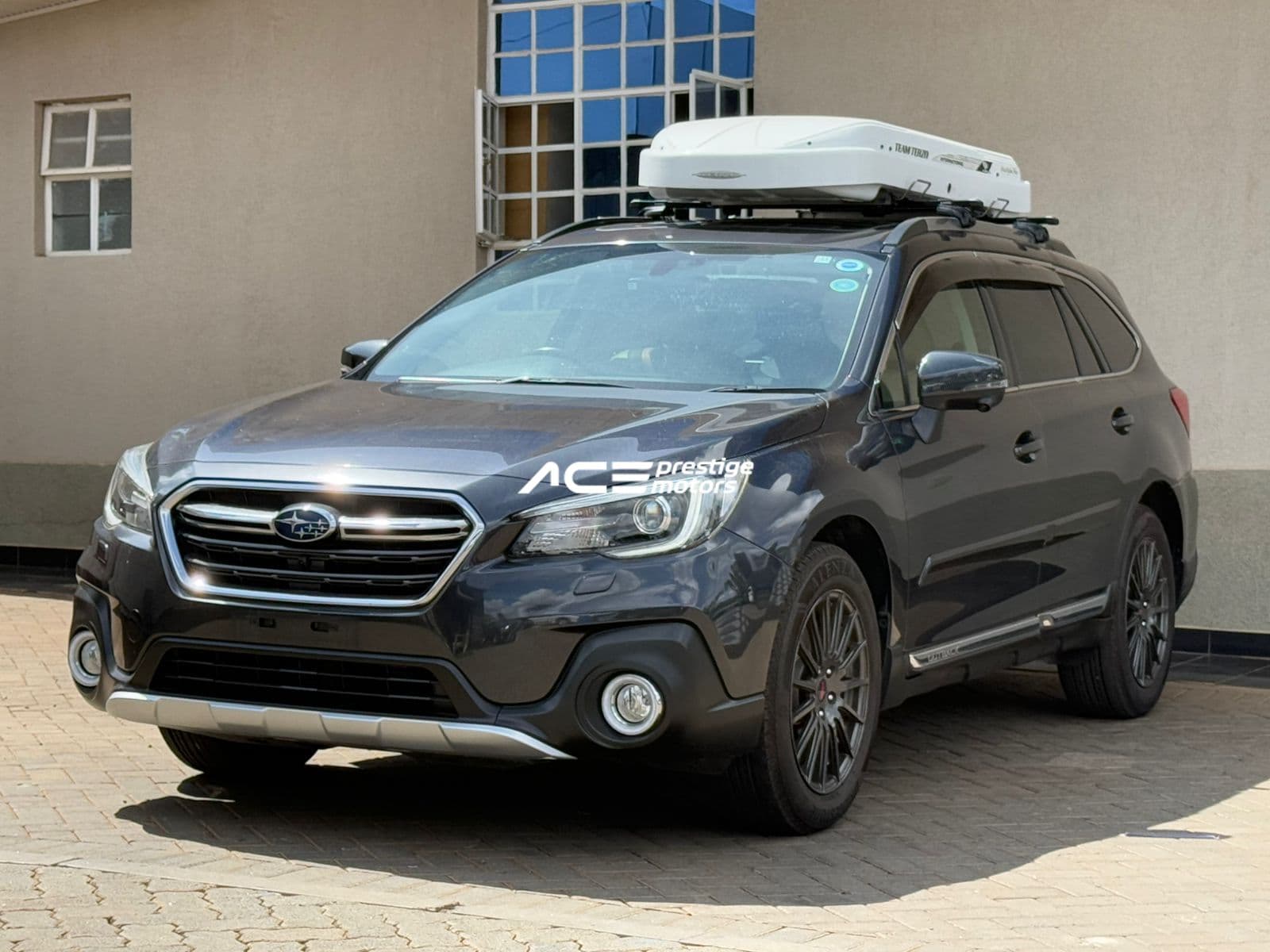 Image of Subaru Outback/Sunroof YOM - 2017