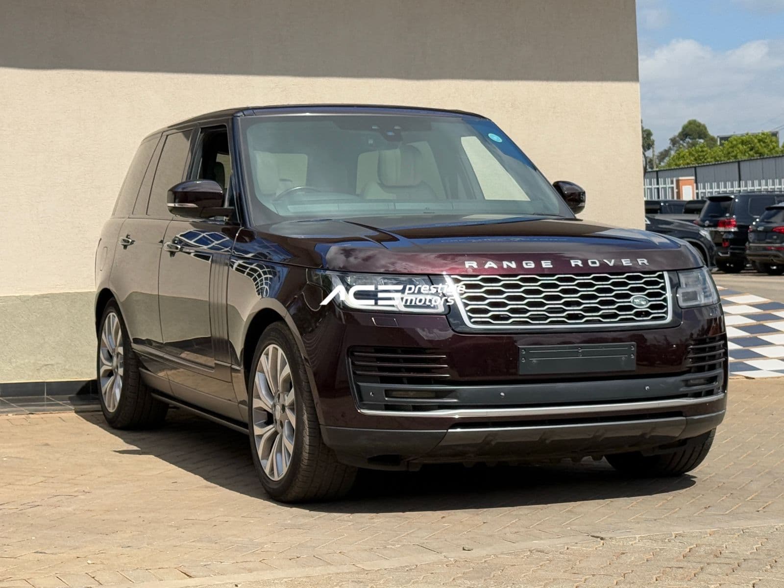 Image of  Range Rover Vogue SE  YOM - 2018