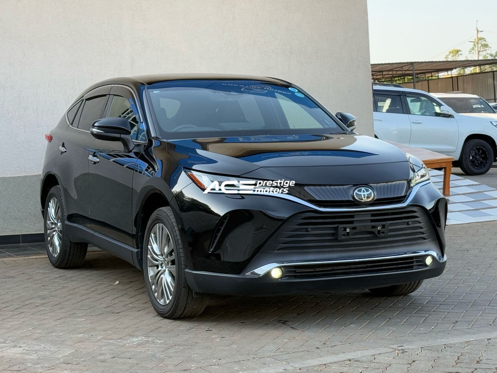 Image of  Toyota Harrier YOM - 2020