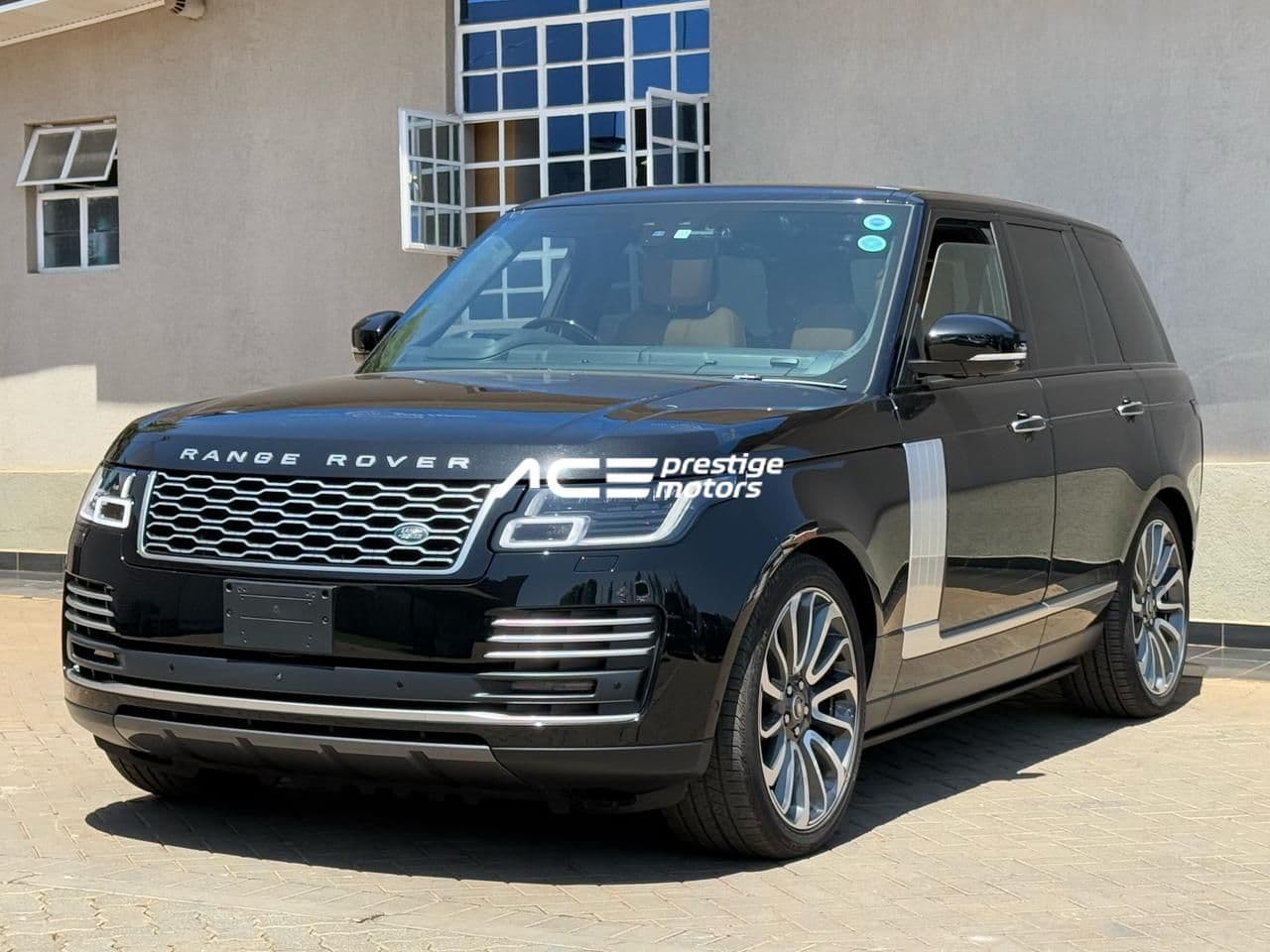 Image of Range Rover Vogue Autobiography YOM - 2019