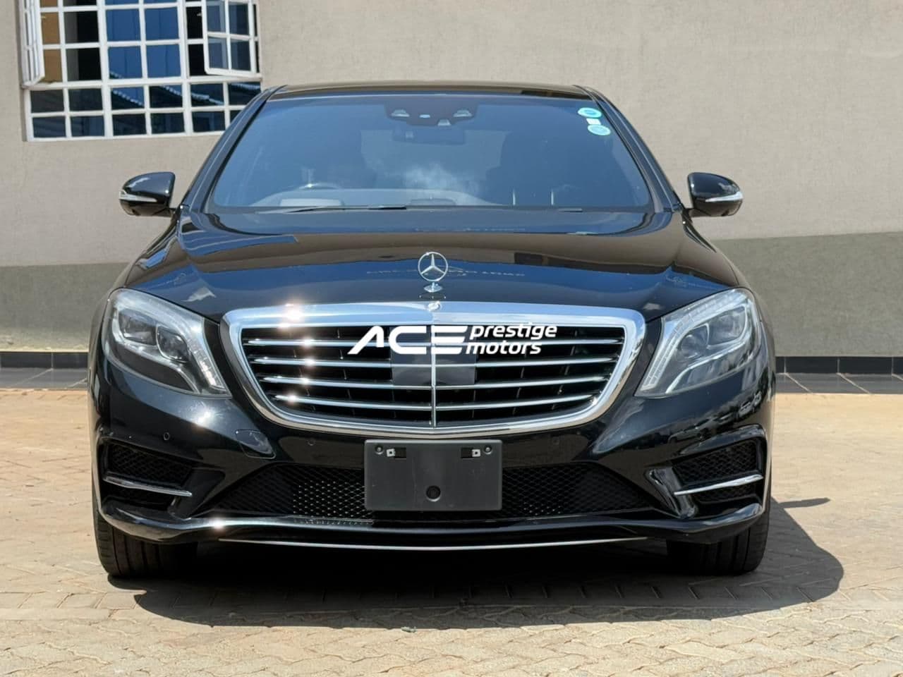 Image of Mercedes Benz S400h YOM - 2017