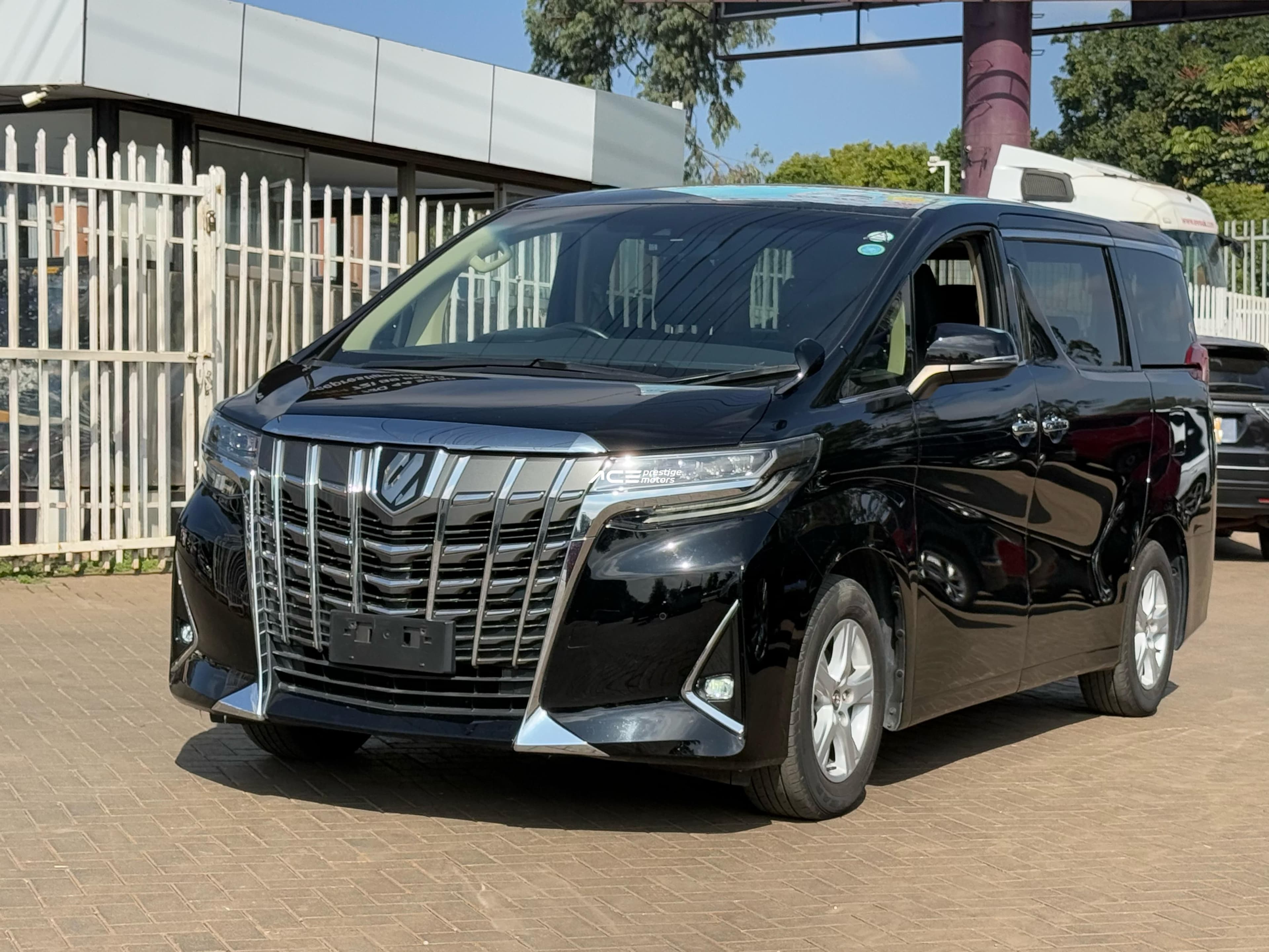 Image of  Toyota Alphard YOM - 2017