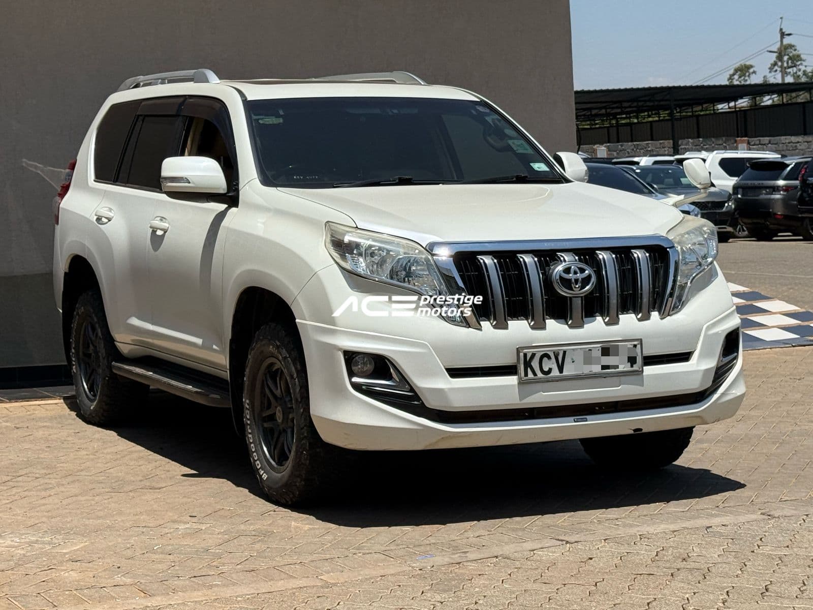 Image of Toyota Prado TX YOM - 2014