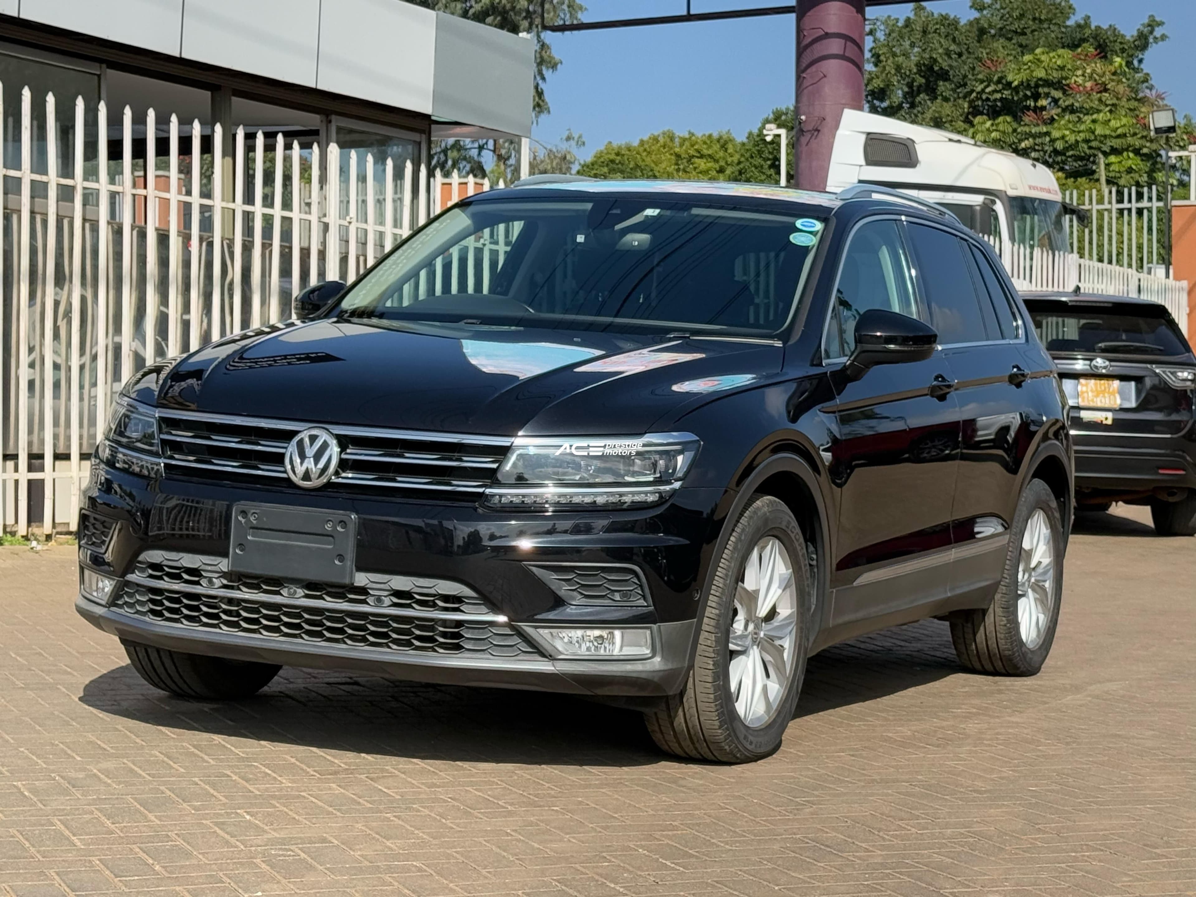 Image of  Volkswagen Tiguan YOM - 2017