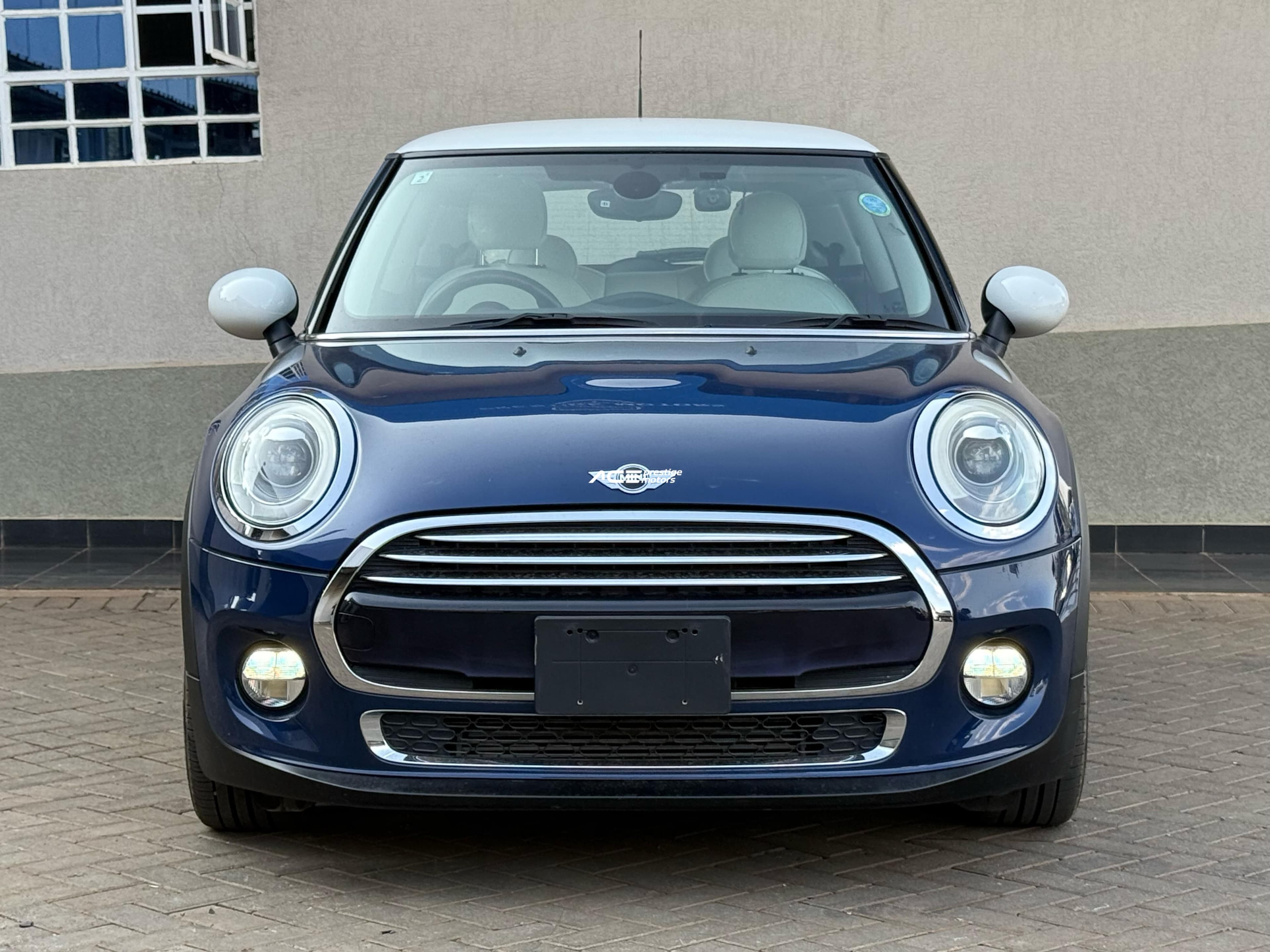 Image of Mini Cooper  YOM - 2017