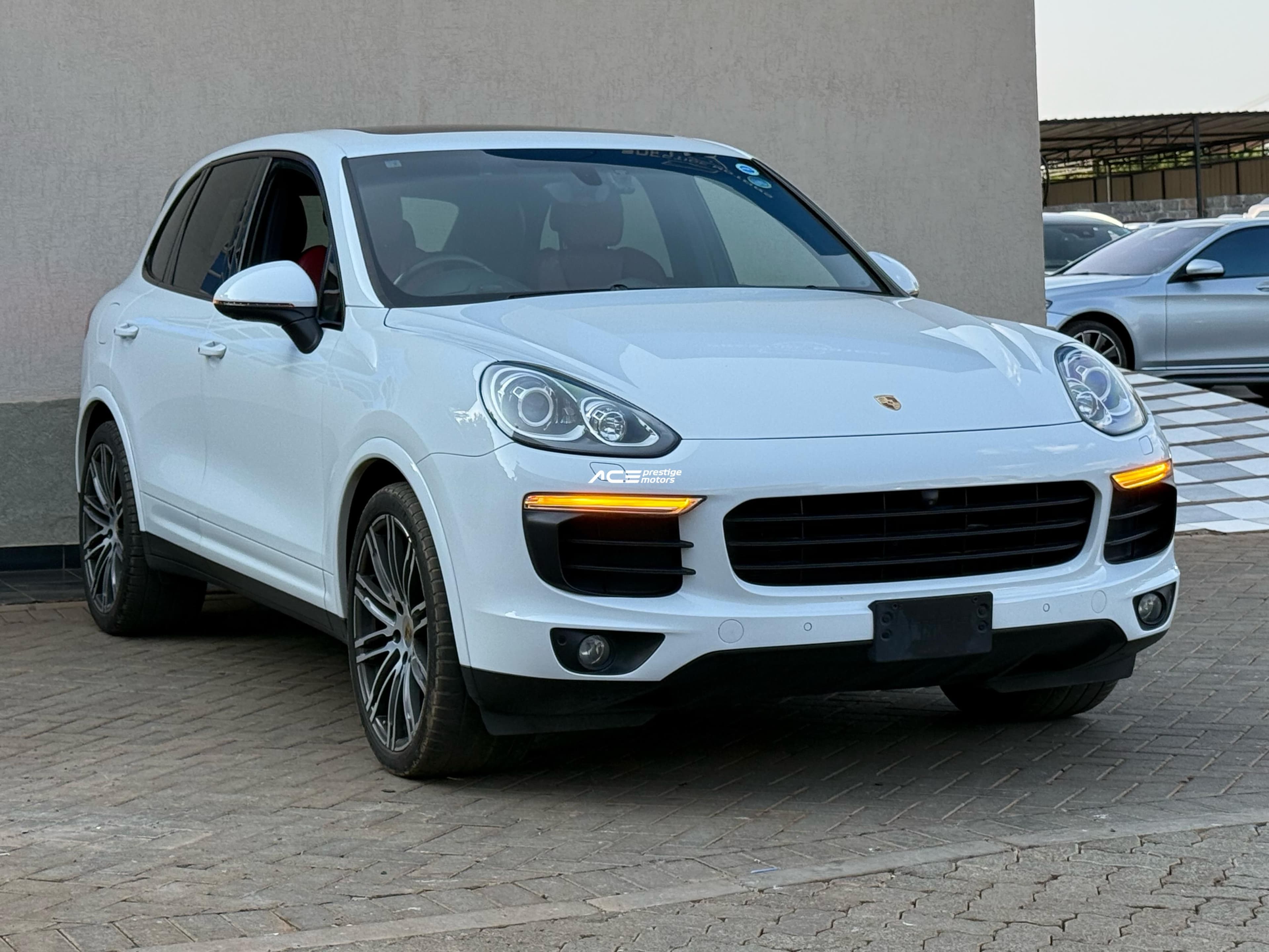 Image of Porsche Cayenne YOM - 2018