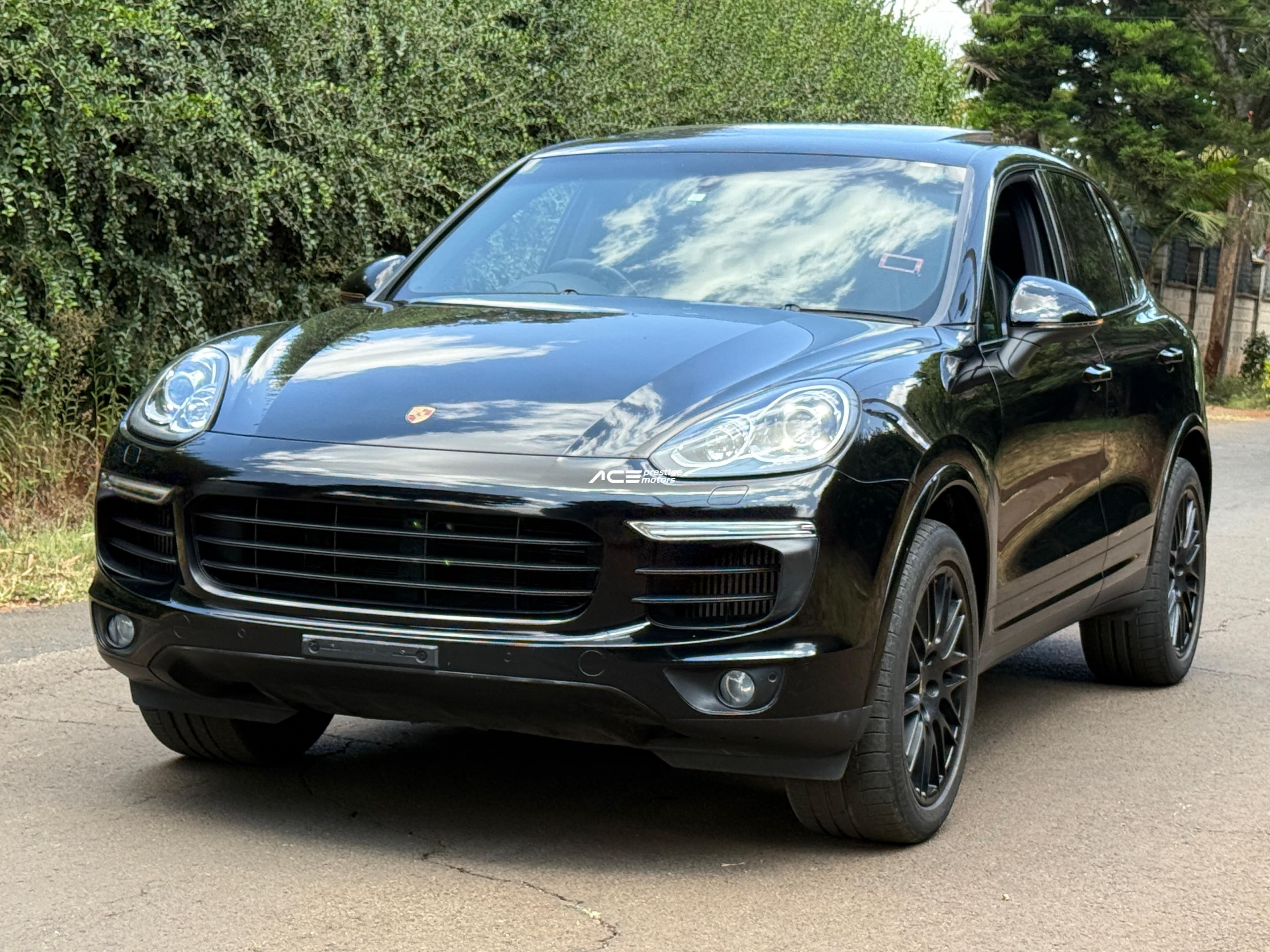 Image of Porsche Cayenne  YOM - 2018