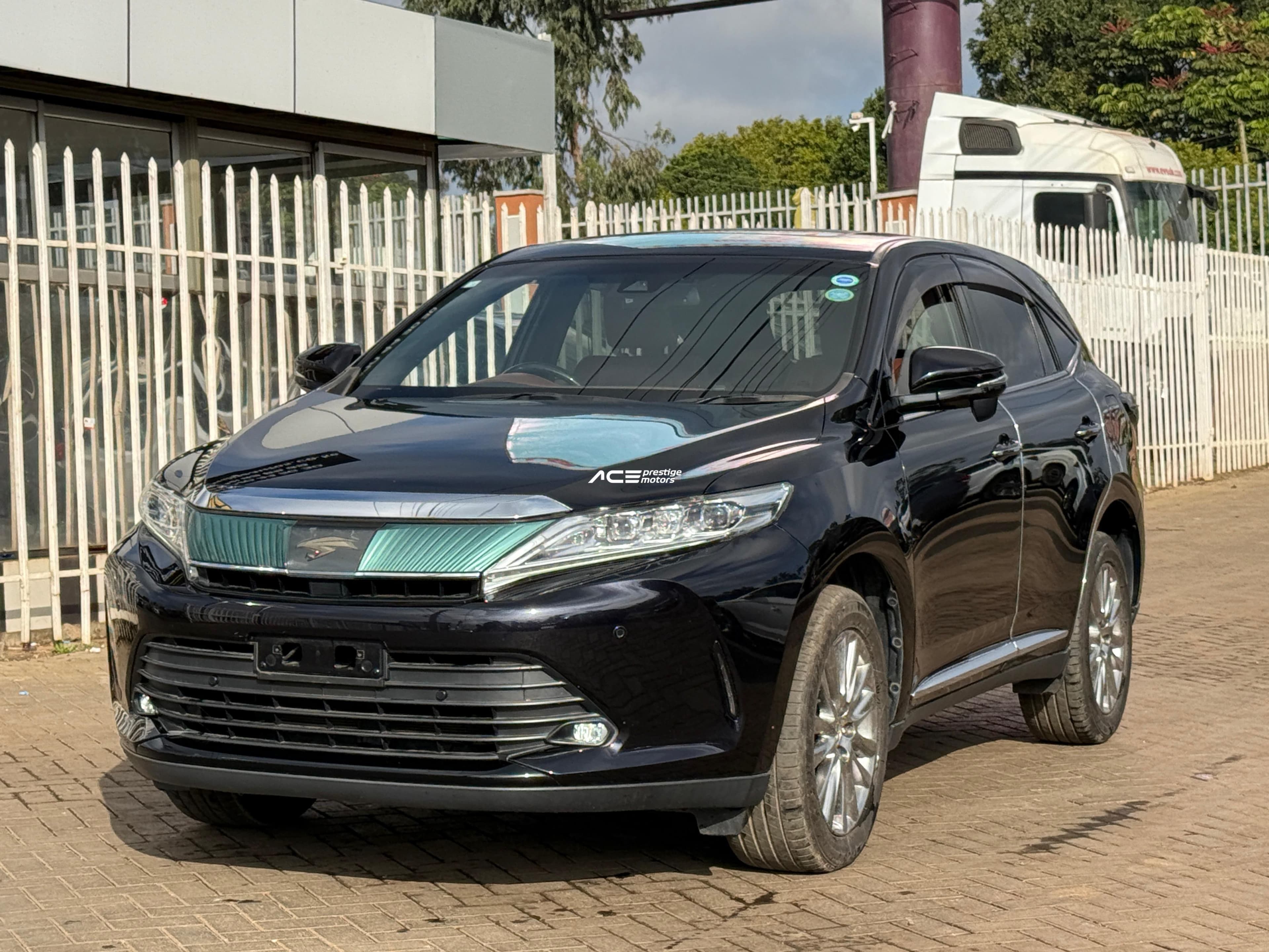 Image of Toyota Harrier YOM - 2018