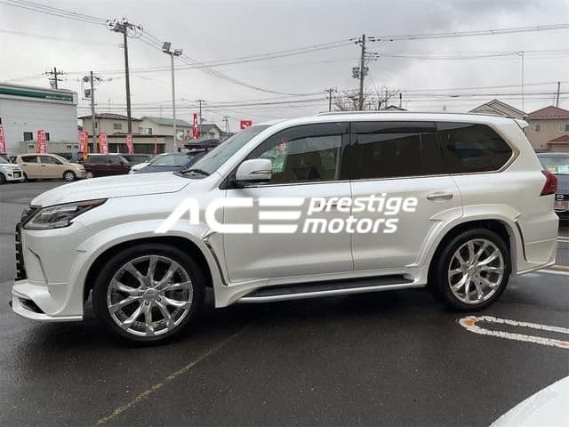 Image of Lexus LX 570 YOM - 2019