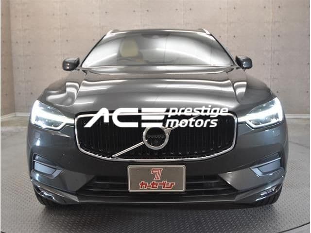 Image of Volvo XC60 T5 AWD Momentum YOM - 2018