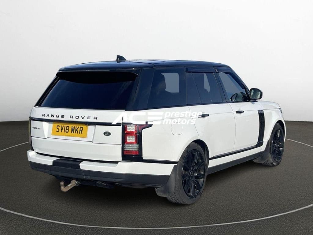 Image of Range Rover Vogue SE YOM - 2018
