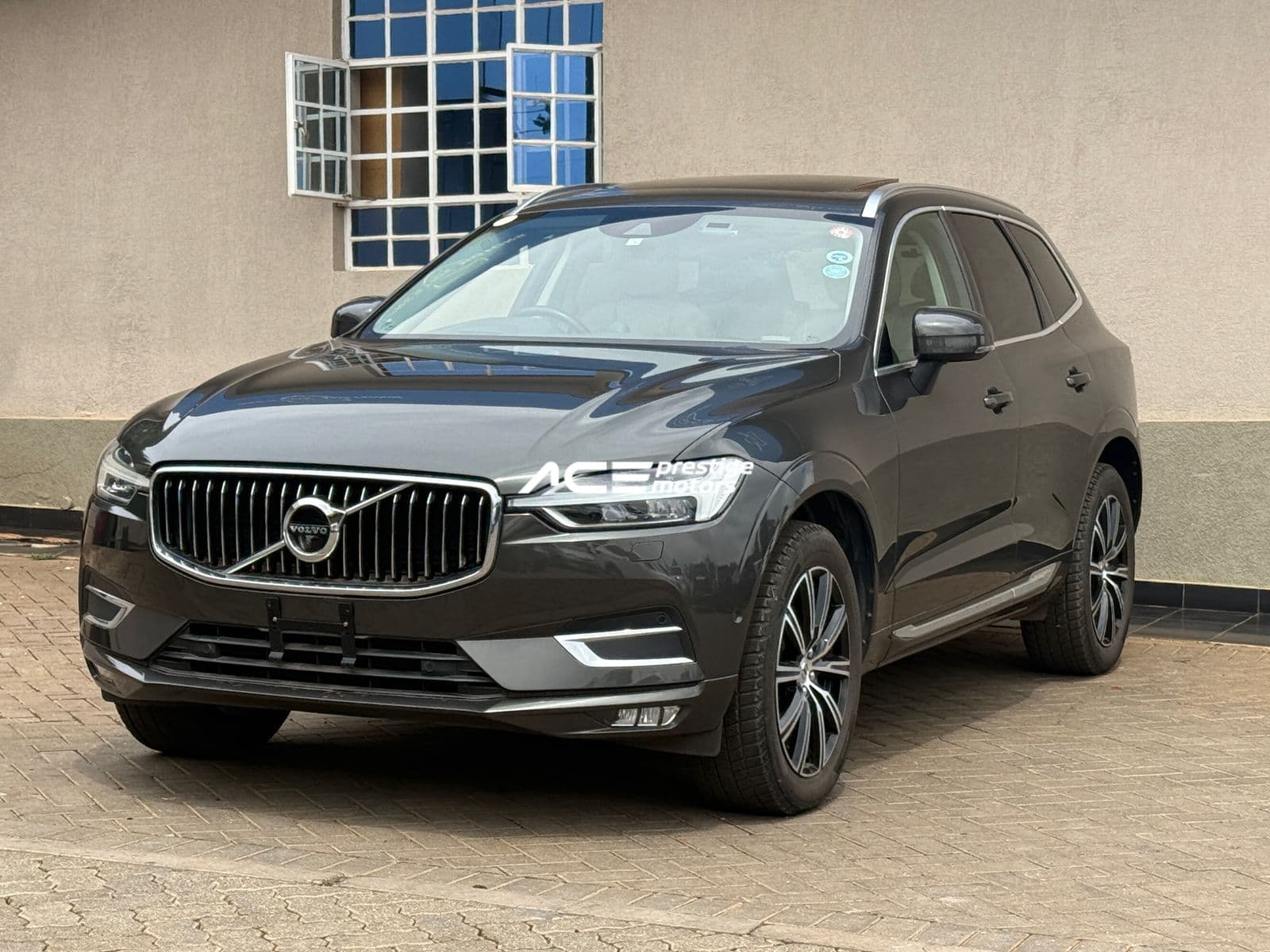 Image of  Volvo XC60 D4/Sunroof YOM - 2019