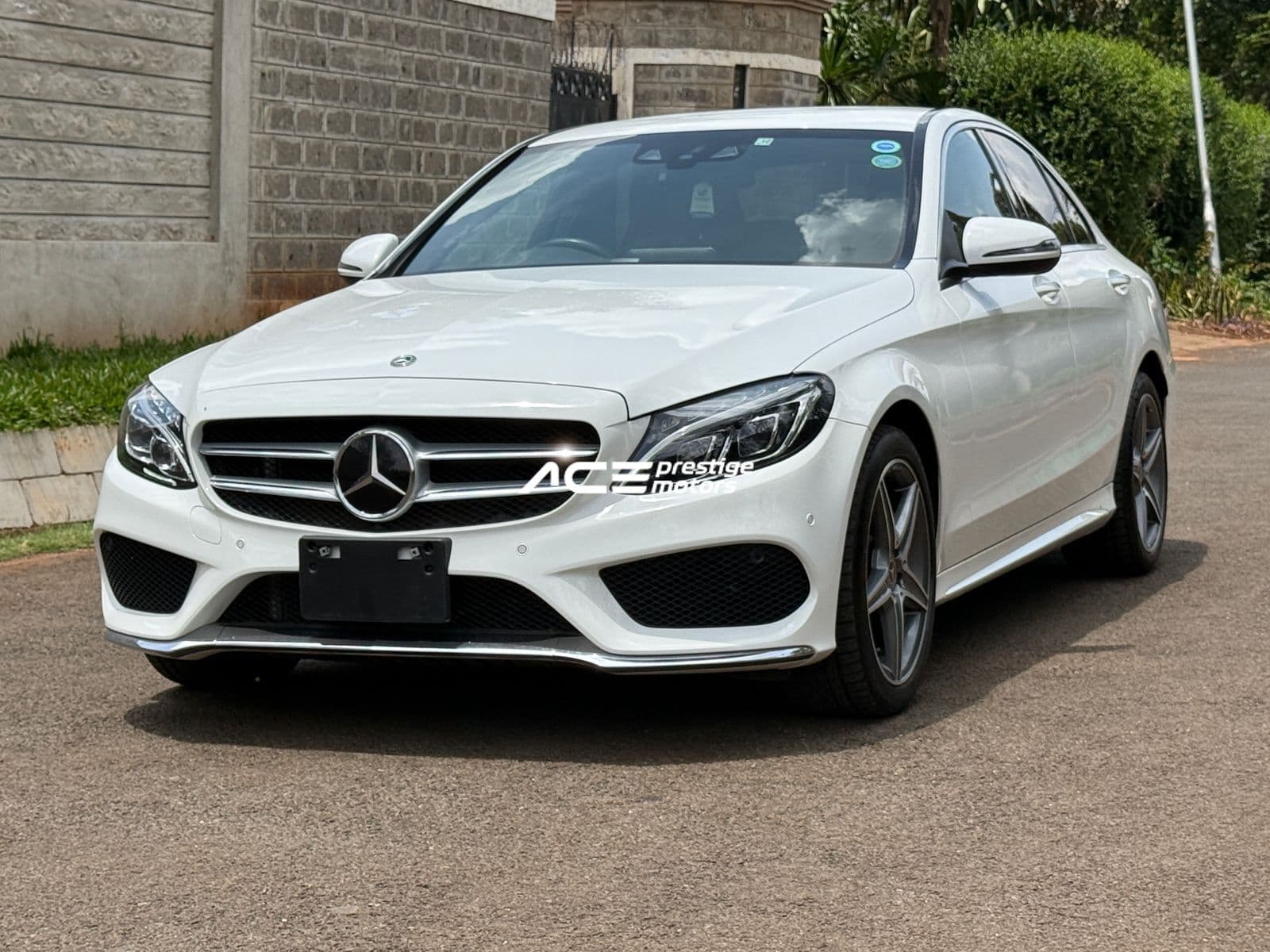 Image of Mercedes-Benz C200 YOM - 2017