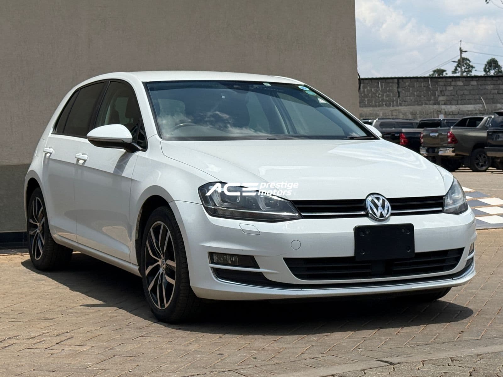 Image of Volkswagen Golf TSI  YOM - 2017
