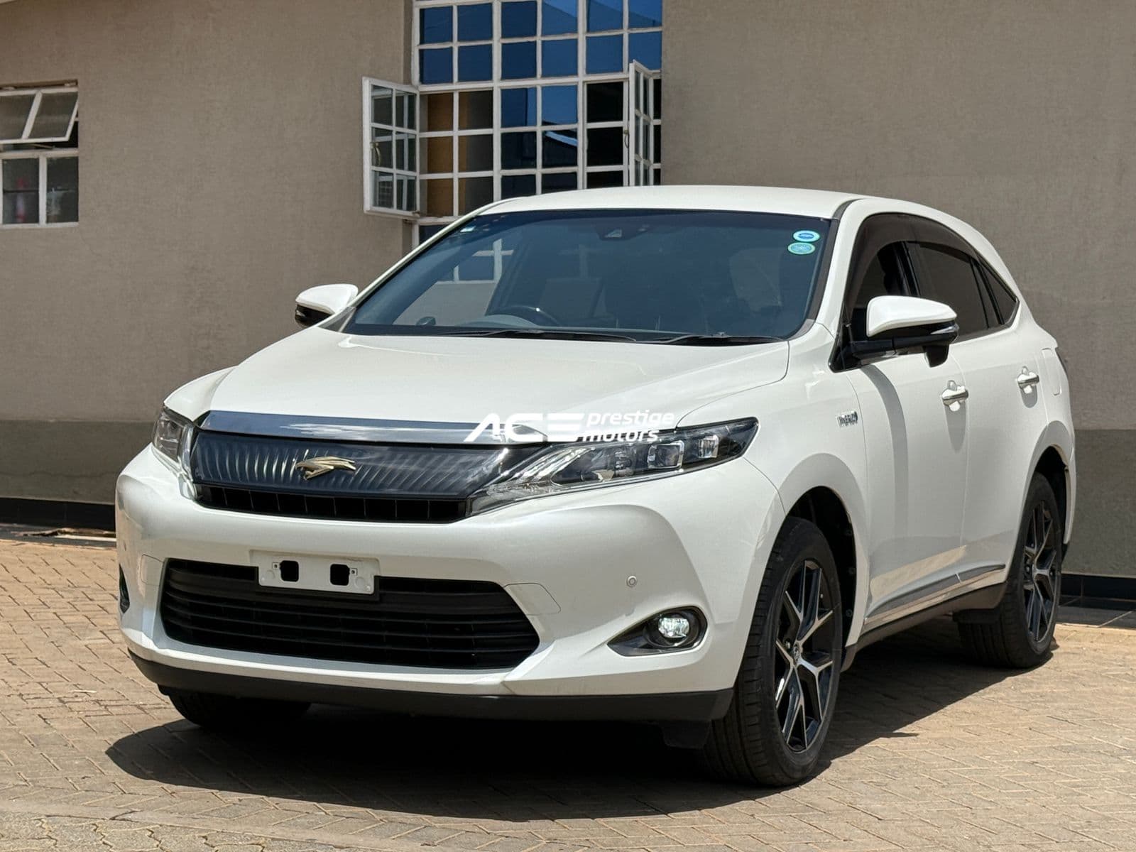 Image of Toyota Harrier Hybrid YOM - 2017