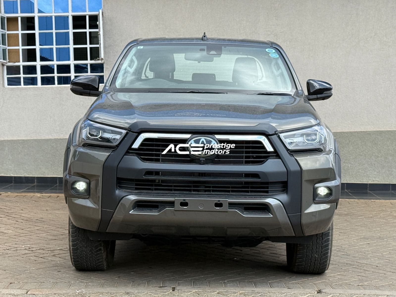 Image of Toyota Hilux YOM - 2024