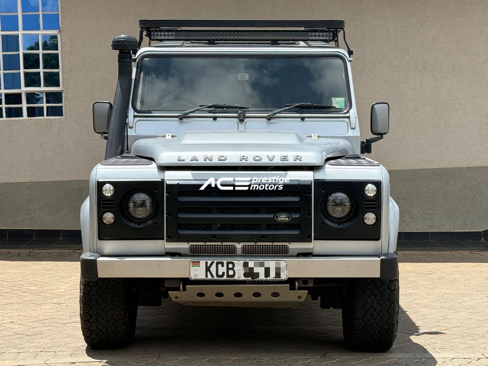 Image of Land Rover Defender YOM - 2012