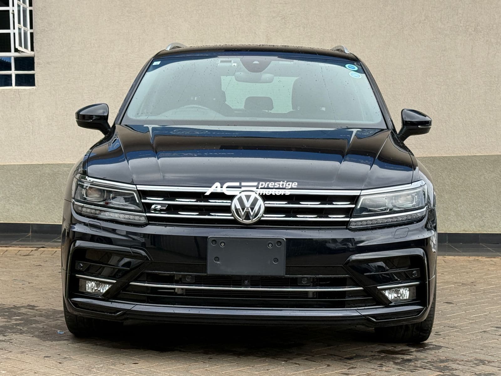 Image of Volkswagen Tiguan R-Line YOM - 2018