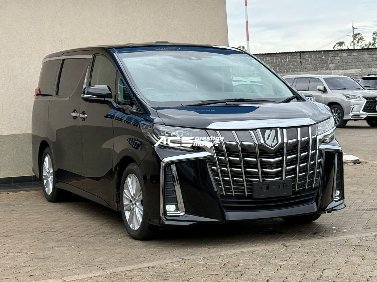 Image of  Toyota Alphard YOM - 2018