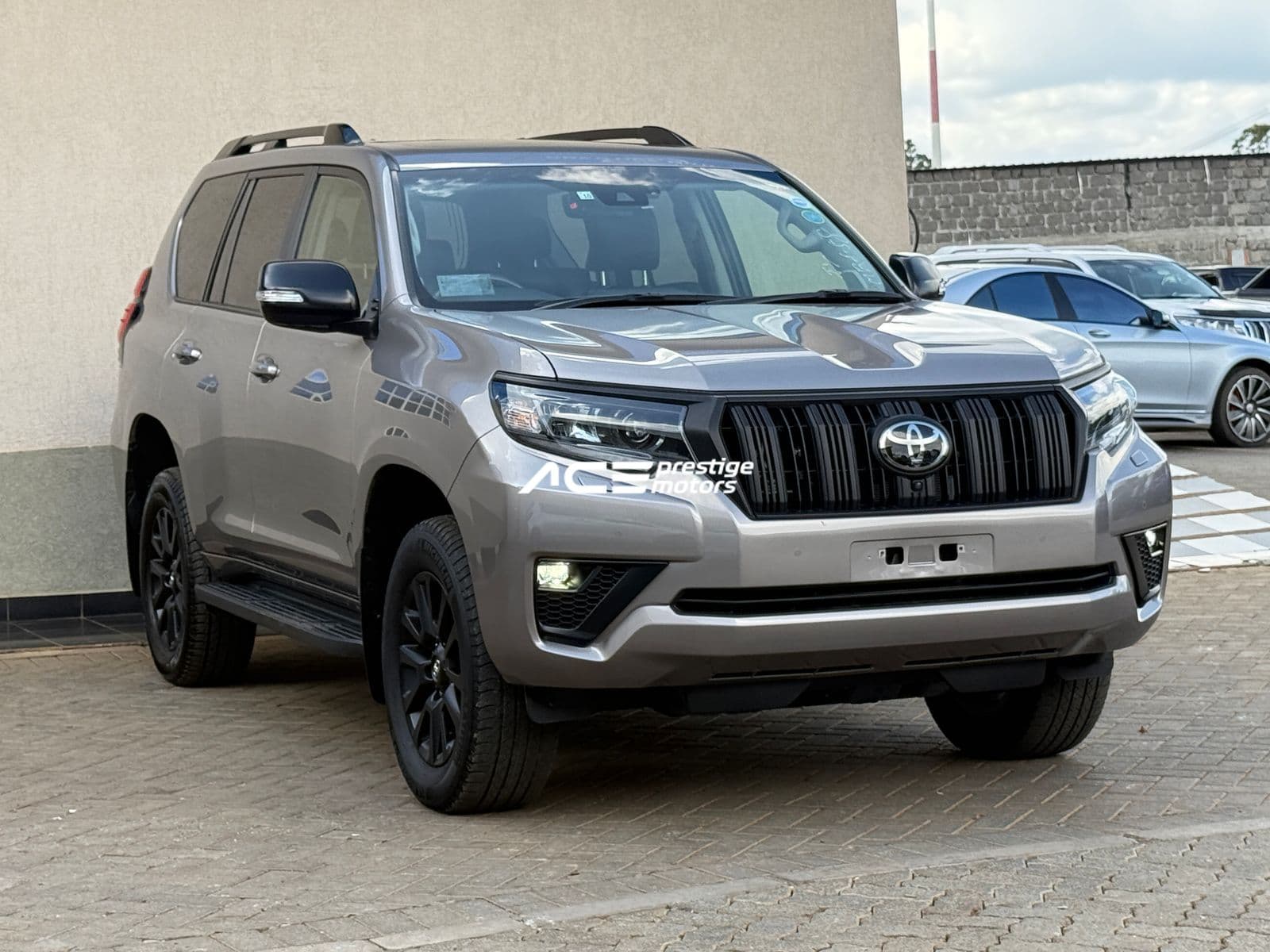 Image of Toyota Land Cruiser Prado TXL YOM - 2022