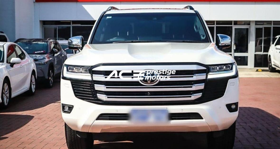 Image of  Toyota Land Cruiser LC300 Sahara YOM - 2023