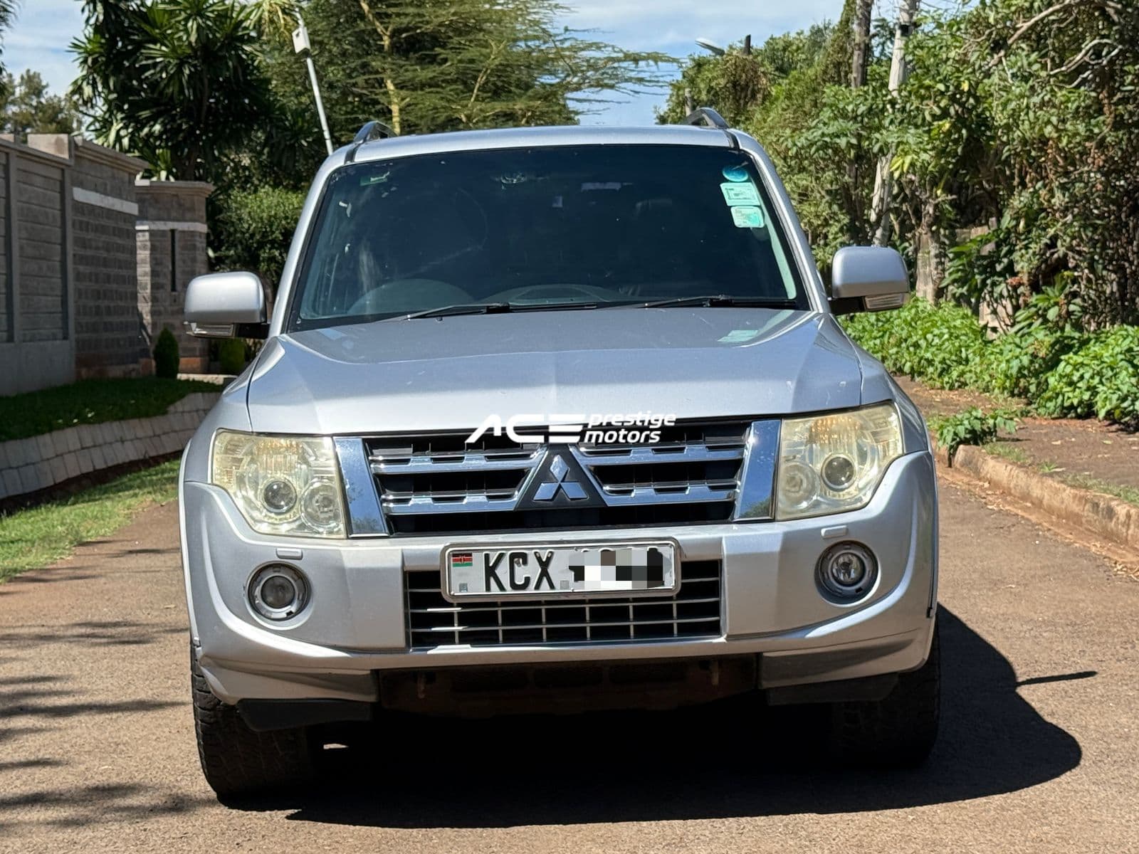 Image of Mitsubishi Pajero YOM - 2012
