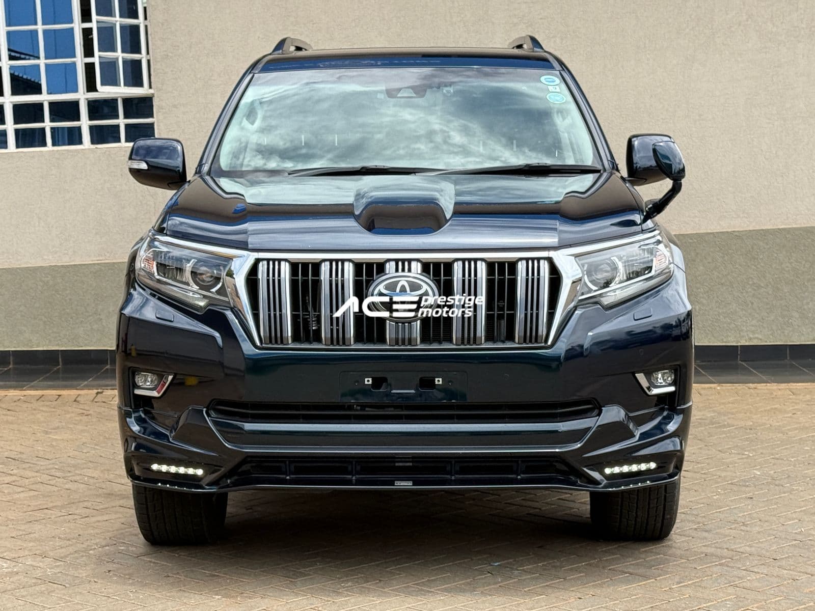 Image of Toyota Land Cruiser Prado TX YOM - 2018