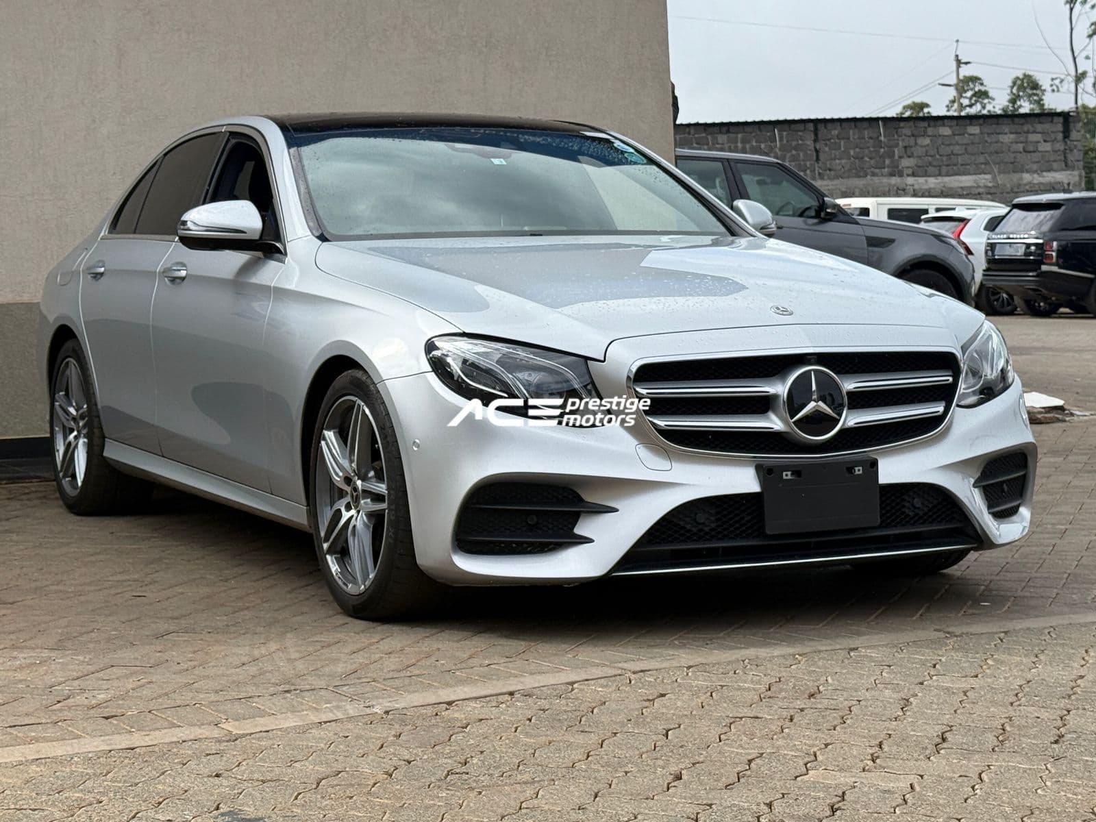 Image of Mercedes-Benz E200  YOM - 2018