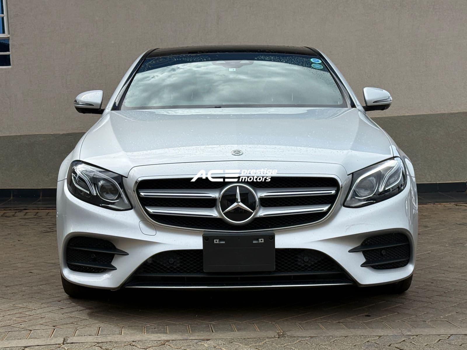 Image of Mercedes-Benz E200  YOM - 2018