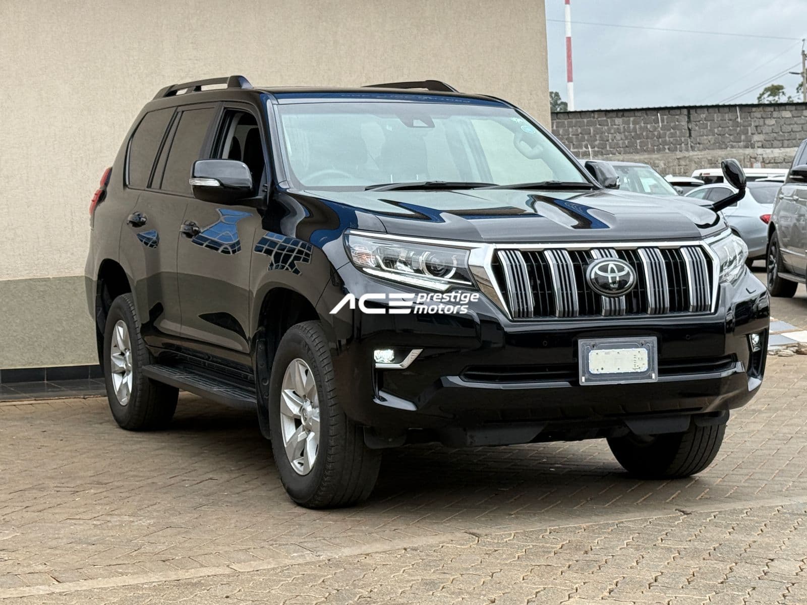 Image of Toyota Land Cruiser Prado TX YOM - 2018