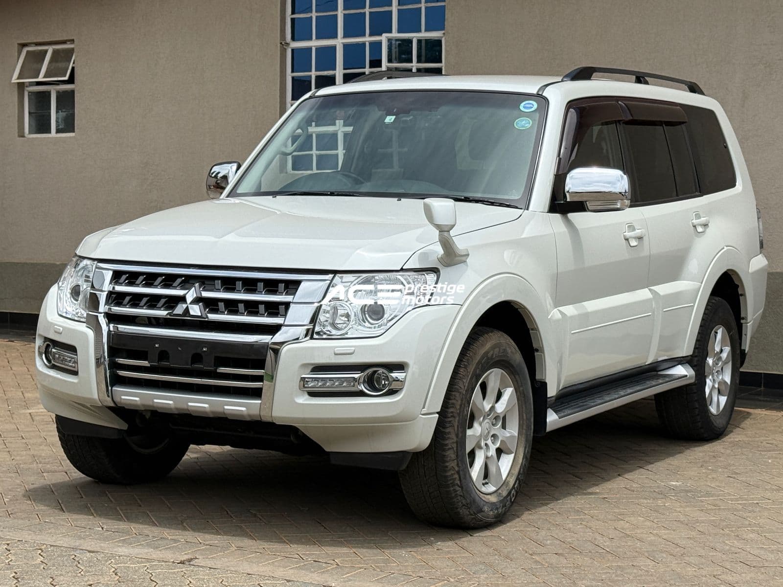 Image of  Mitsubishi Pajero YOM - 2018