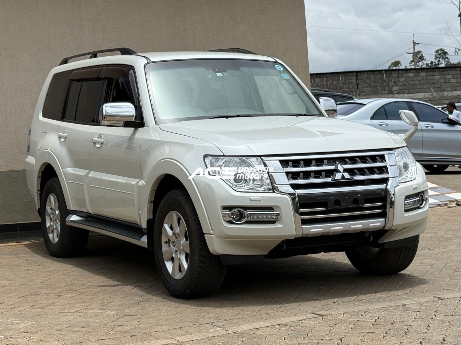 Image of  Mitsubishi Pajero YOM - 2018