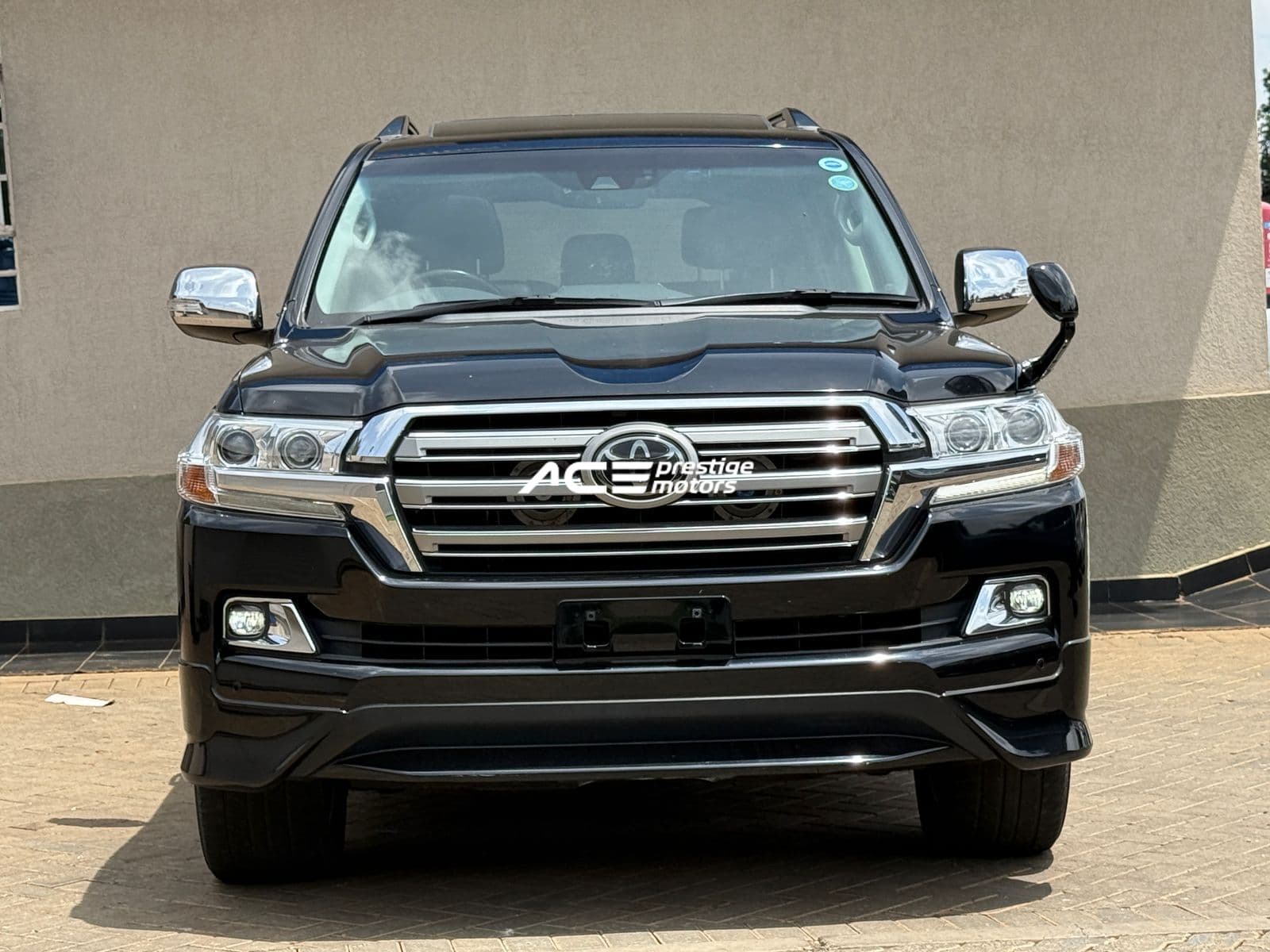 Image of Toyota Land Cruiser LC200 ZX YOM - 2017