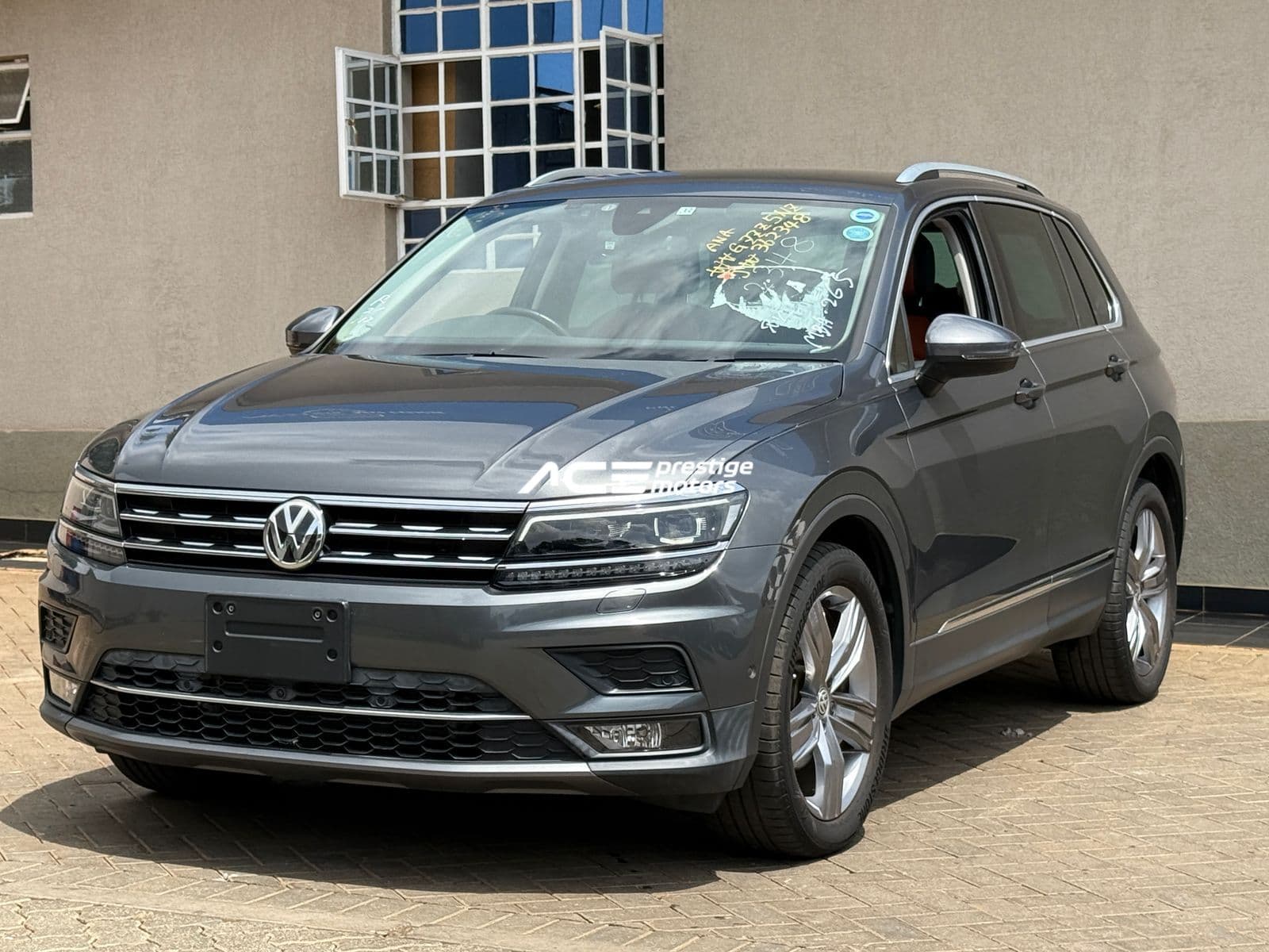Image of Volkswagen Tiguan YOM - 2018