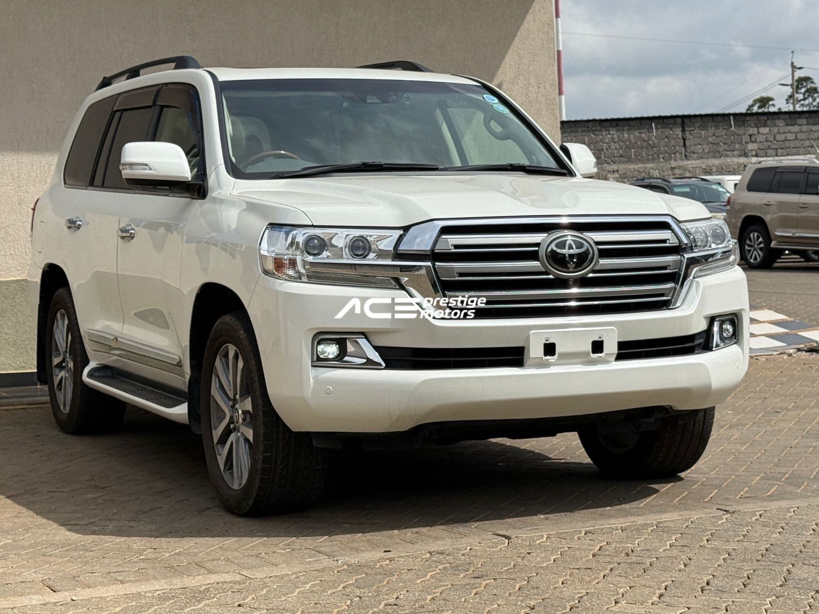 Image of Toyota Land Cruiser LC200 ZX YOM - 2018