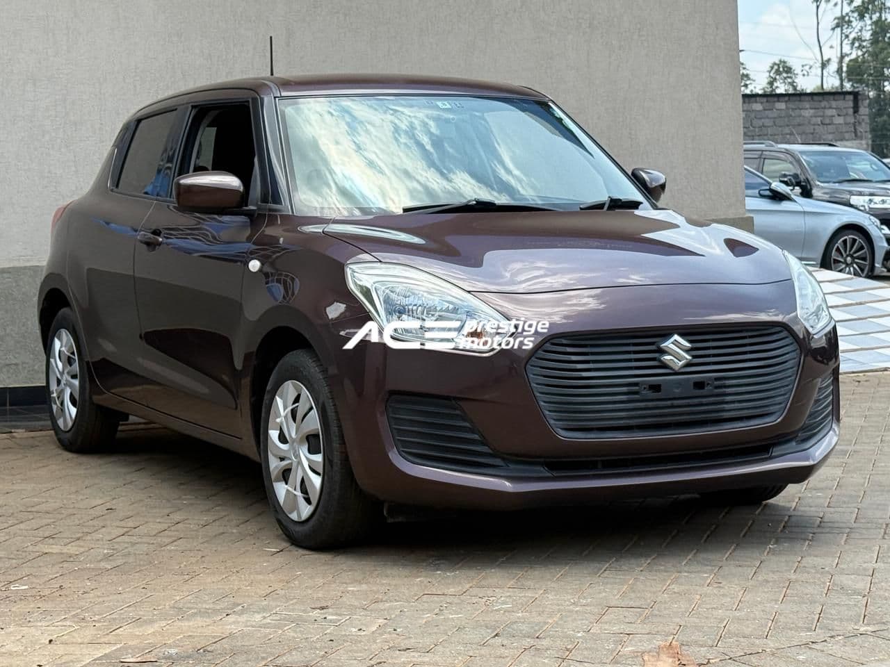 Image of Suzuki Swift YOM - 2017