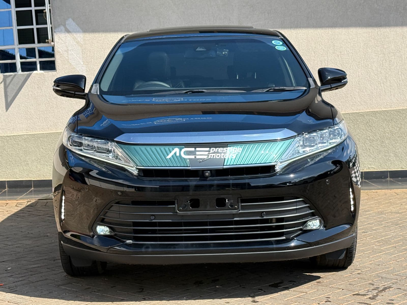 Image of  Toyota Harrier  YOM - 2019