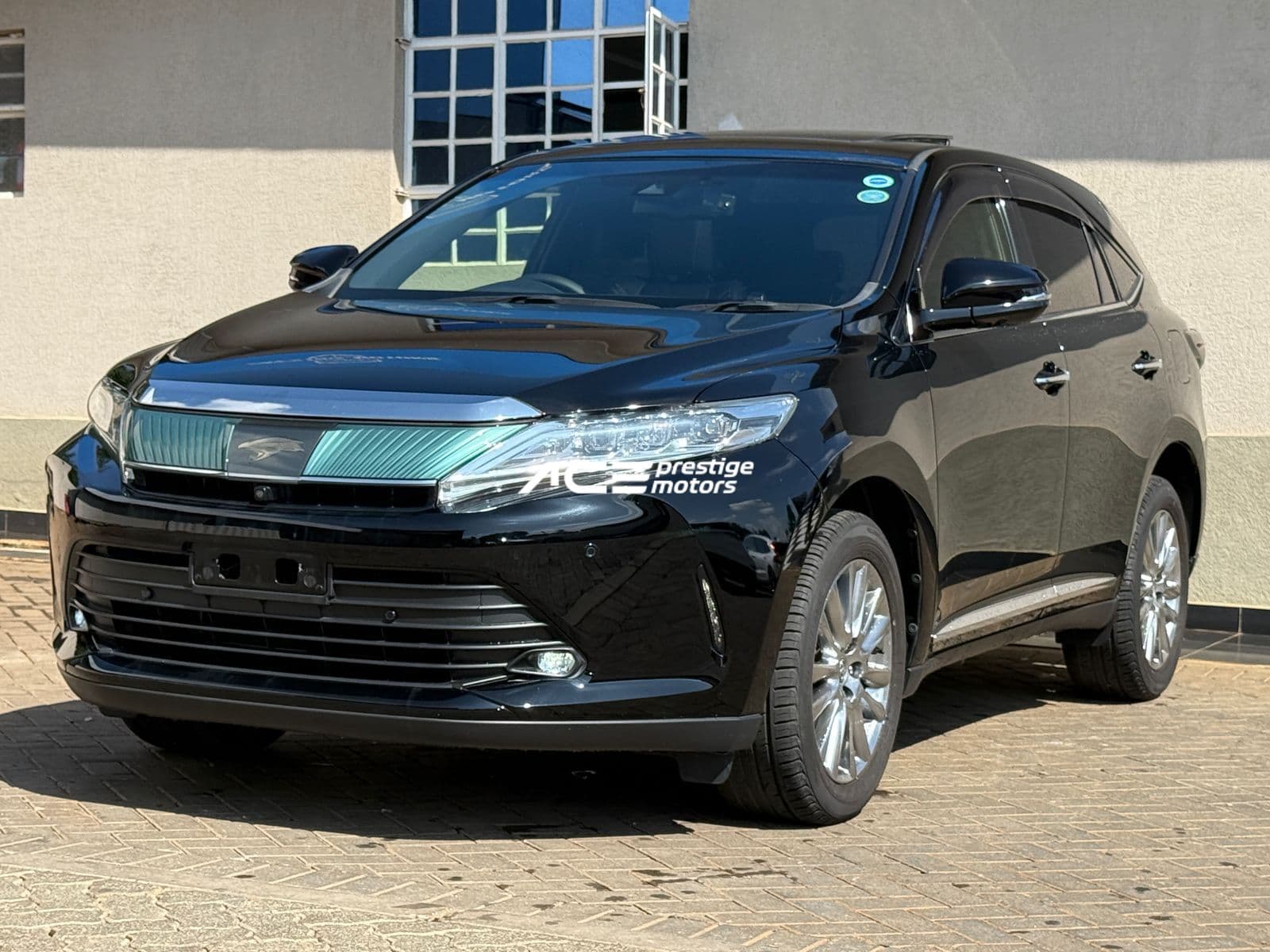 Image of  Toyota Harrier  YOM - 2019
