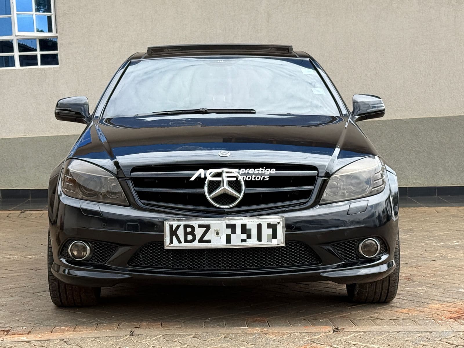 Image of Mercedes Benz C250 YOM - 2007