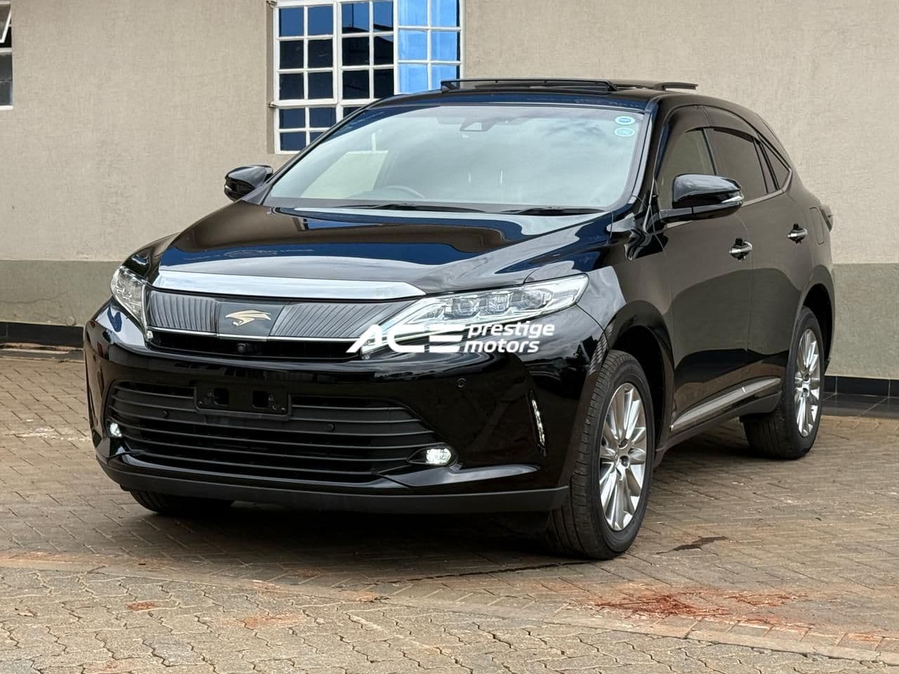 Image of Toyota Harrier  YOM - 2019