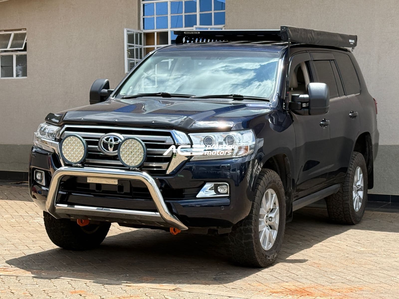 Image of Toyota Land Cruiser LC200 VX YOM - 2018