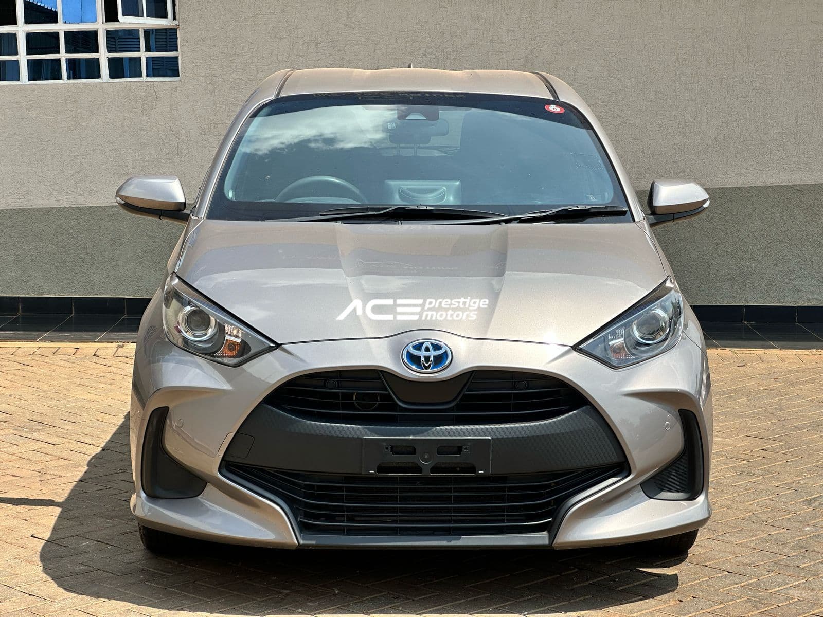 Image of Toyota Yaris Hybrid E-Four YOM - 2020