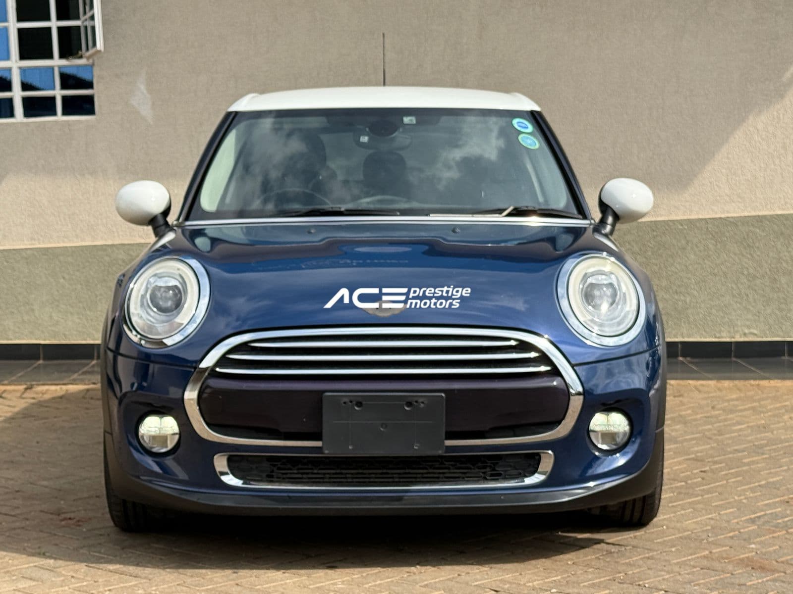 Image of Mini Cooper YOM - 2018