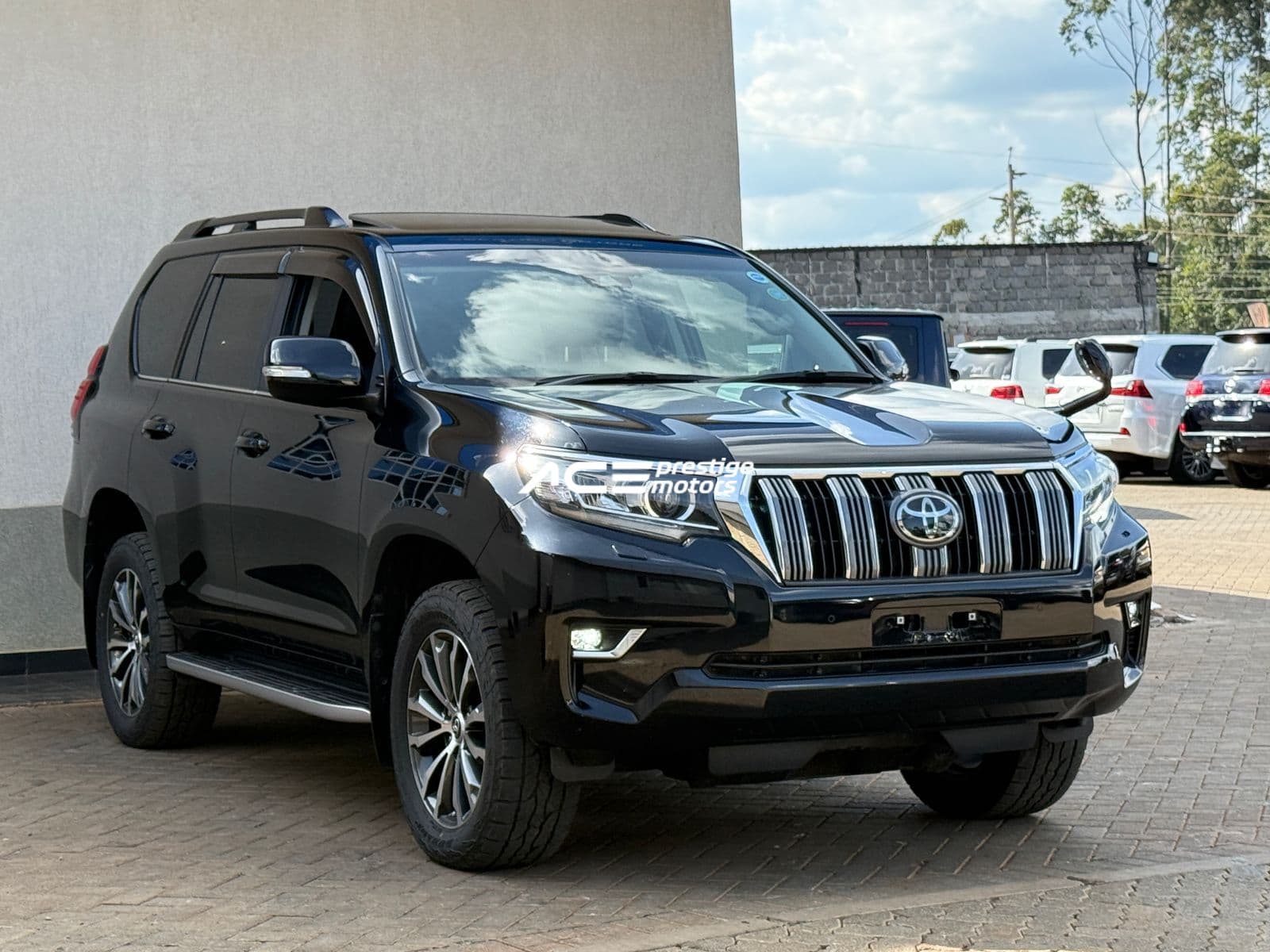 Image of Toyota Land Cruiser Prado TZG YOM - 2019