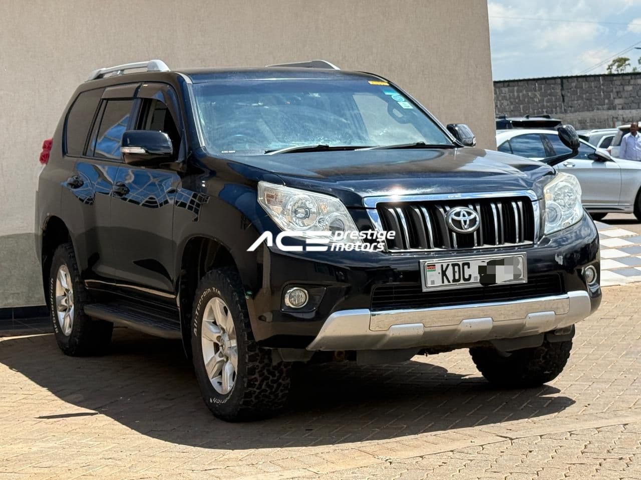 Image of Toyota Prado TX YOM - 2013