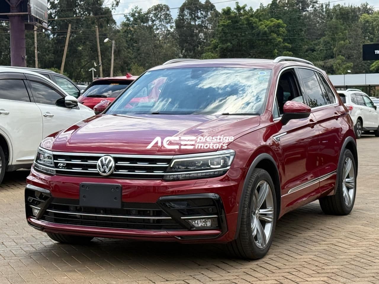 Image of Volkswagen Tiguan R-Line  YOM - 2018