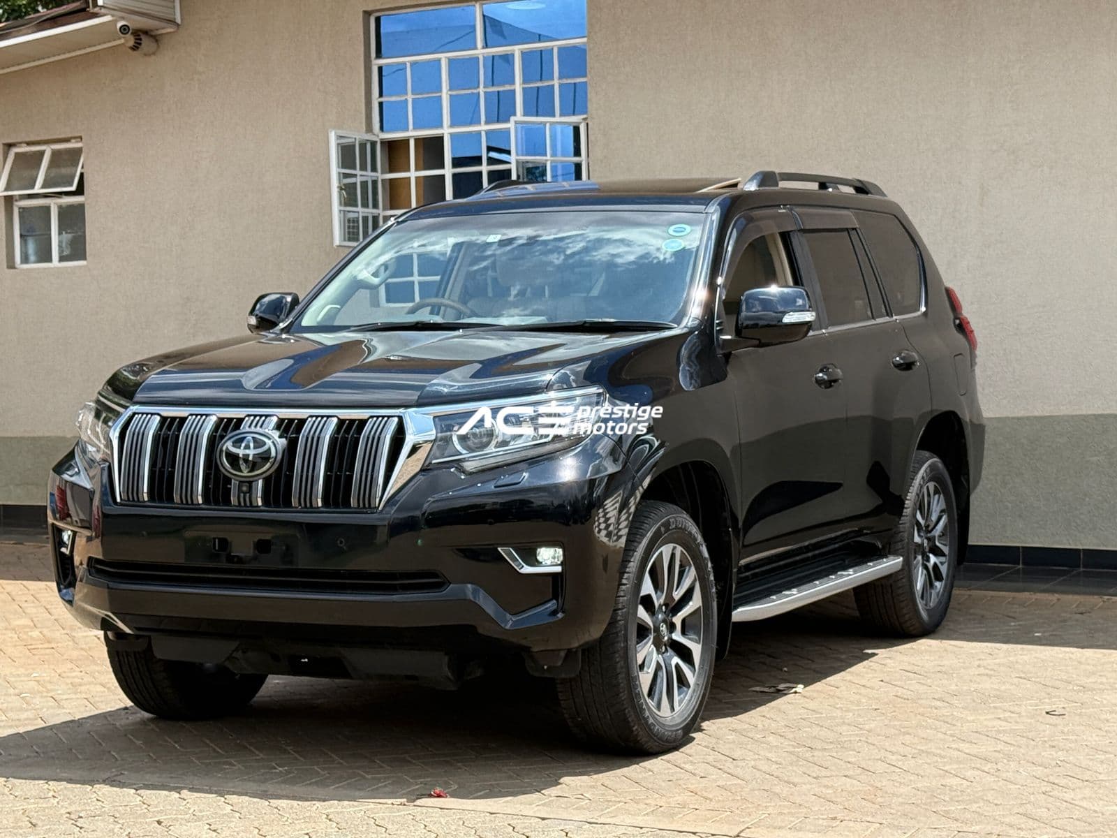 Image of Toyota Land Cruiser Prado TZG YOM - 2021