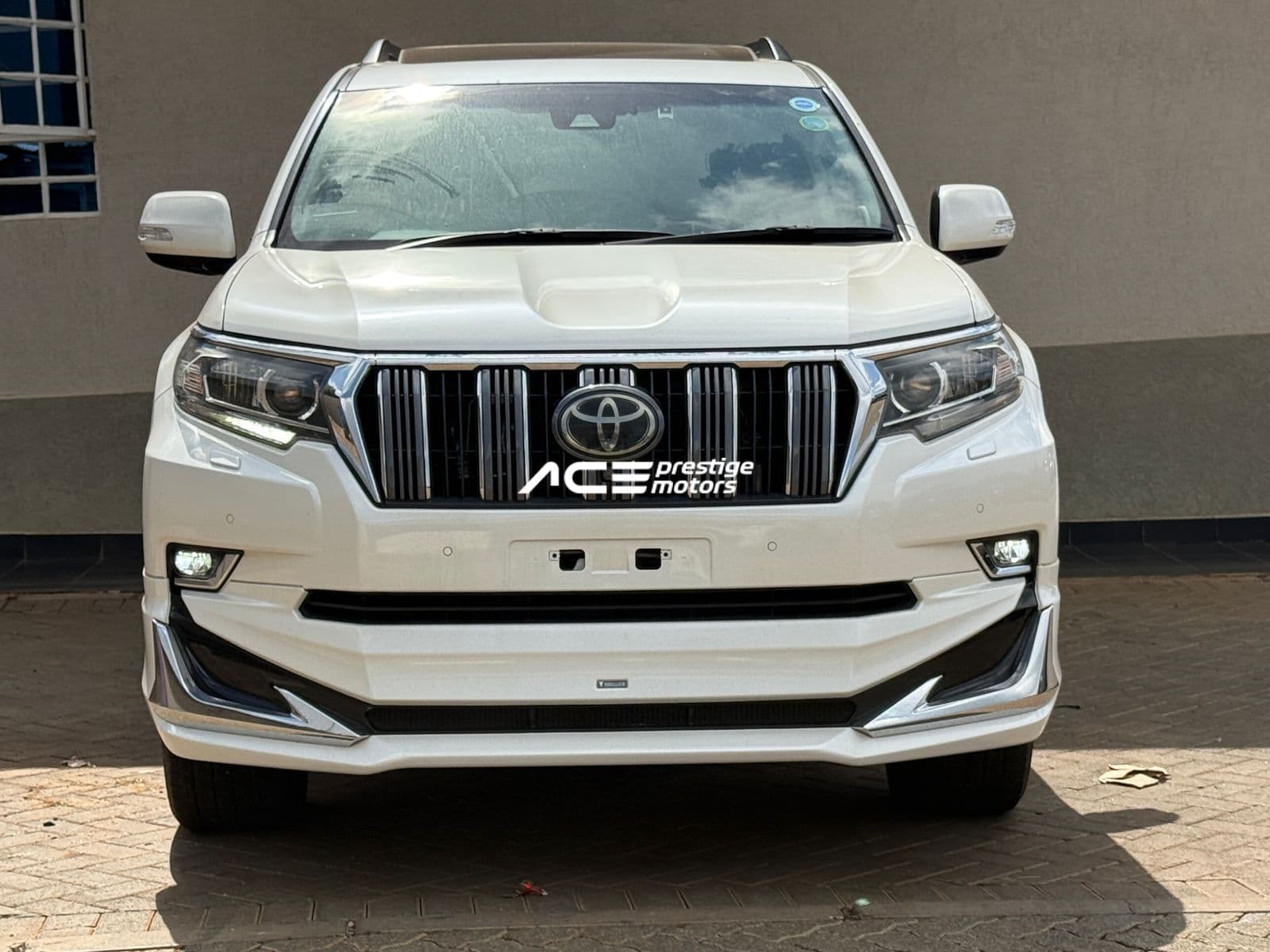 Image of  Toyota Land Cruiser Prado TZG YOM - 2017